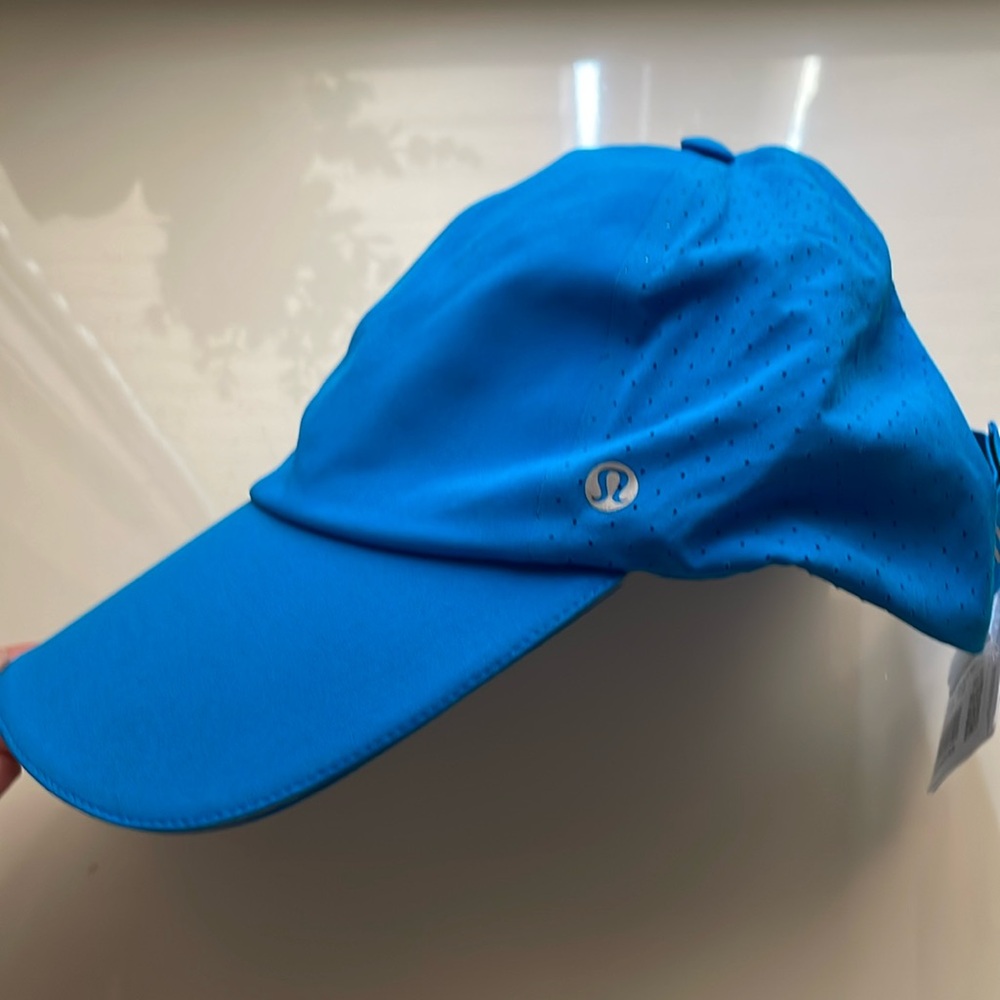 Fast & Free Run Hat with Vent